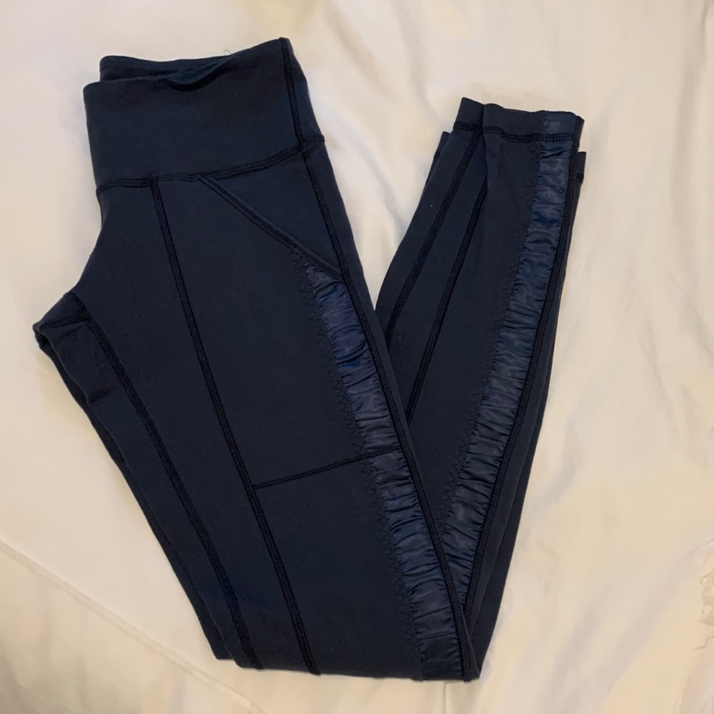 COPY - Neverworn lululemon legging
